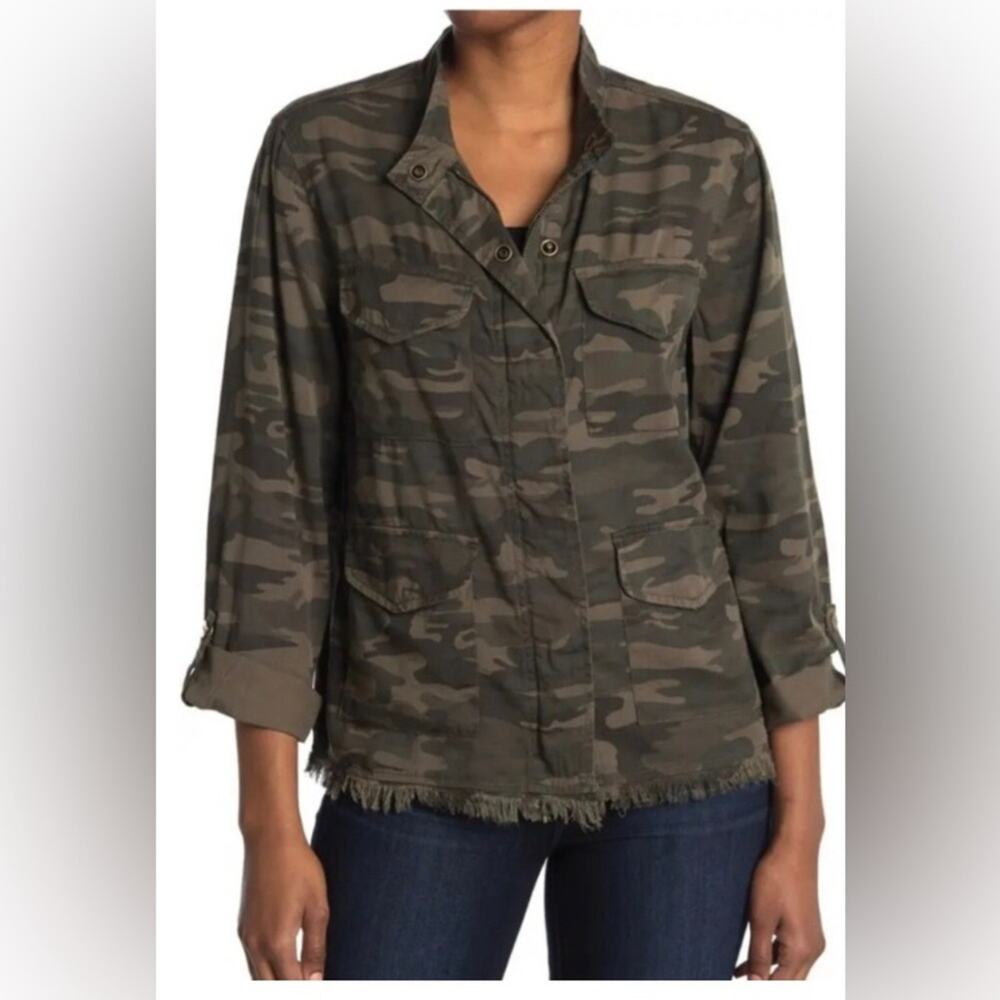 Sanctuary Anthropologie womens M lightweight camo zip up snap band collar jacket